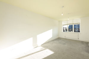 Photo 25- click for photo gallery